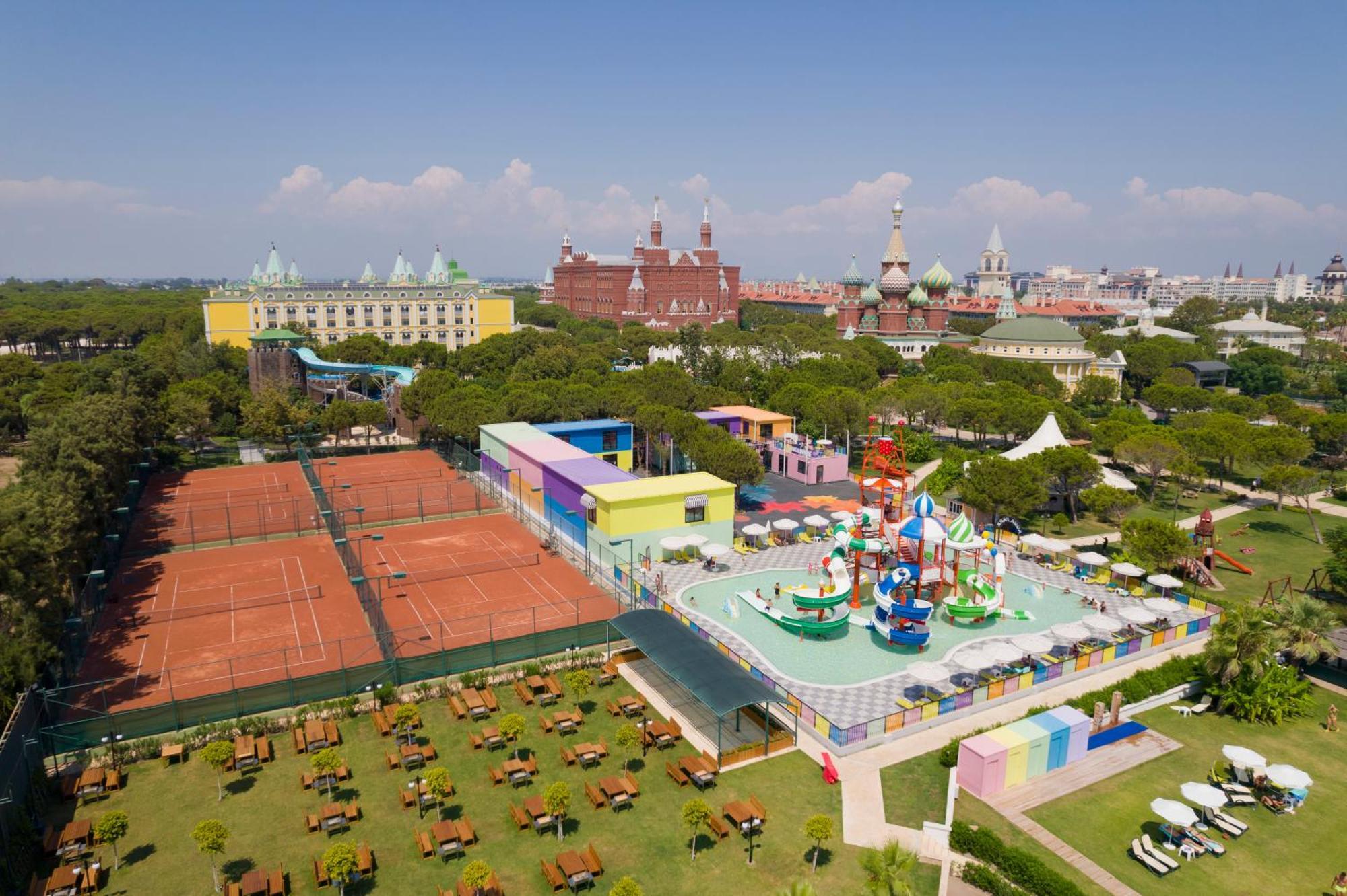 Kremlin Palace Antalya Kültér fotó Aerial view of the resort