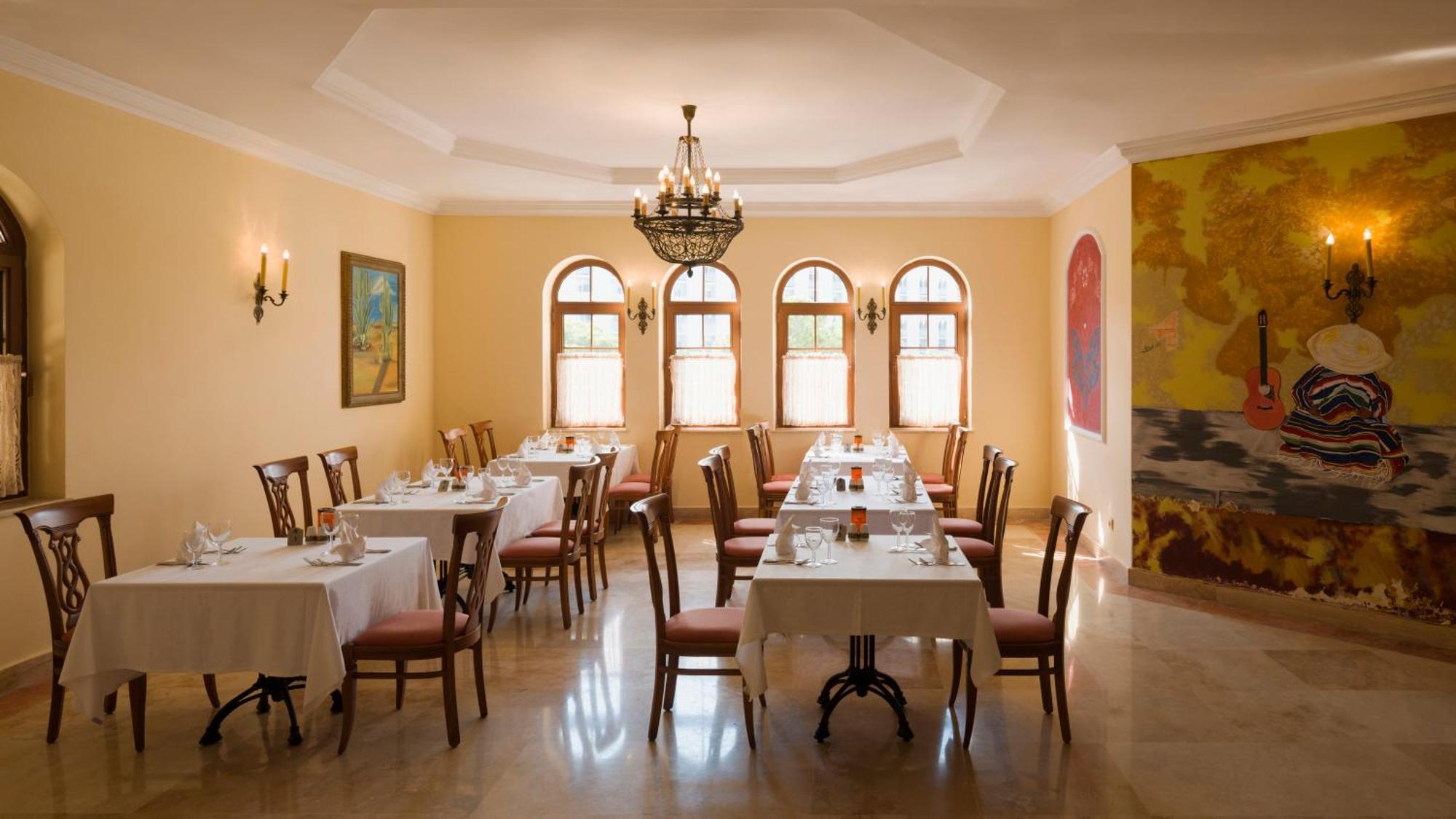 Kremlin Palace Antalya Kültér fotó Restaurant